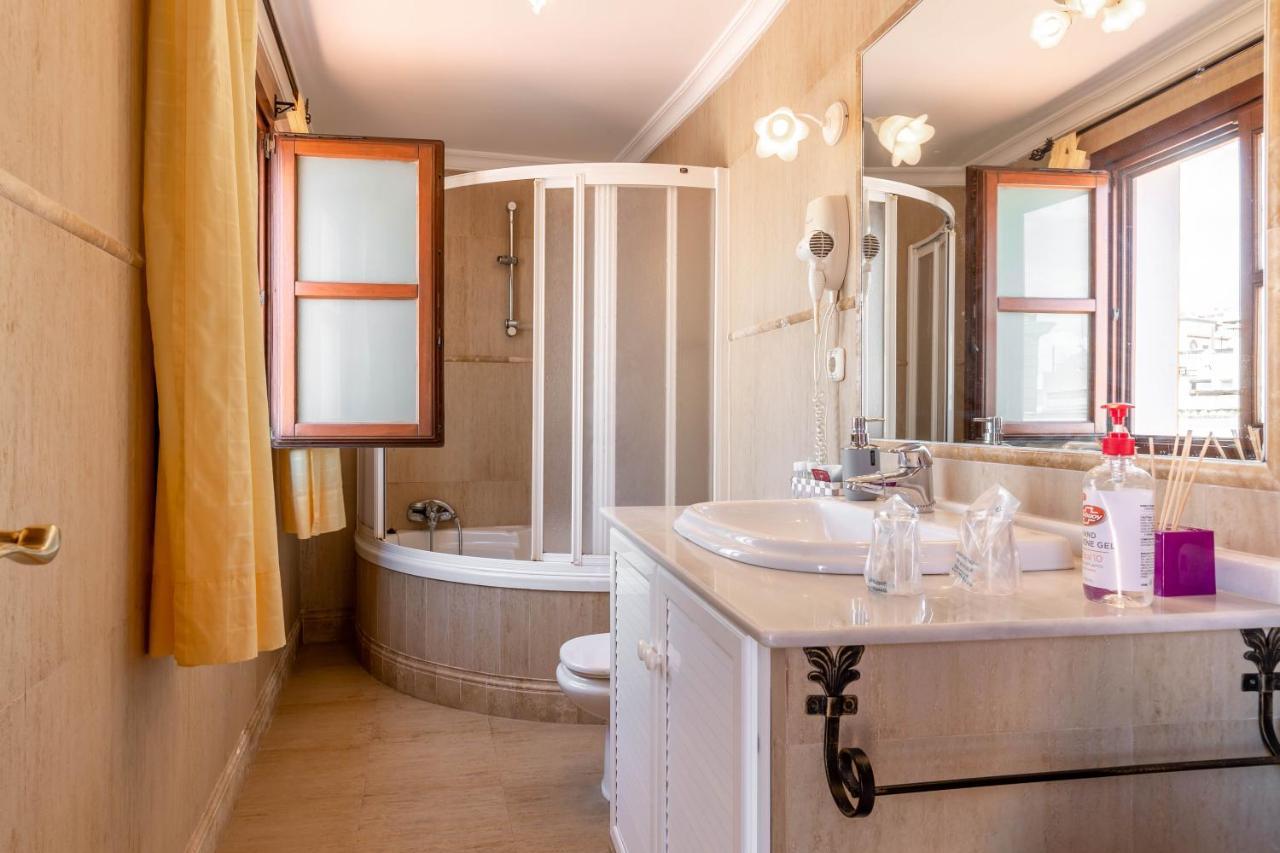 Apartamentos Trujillo タリファ エクステリア 写真